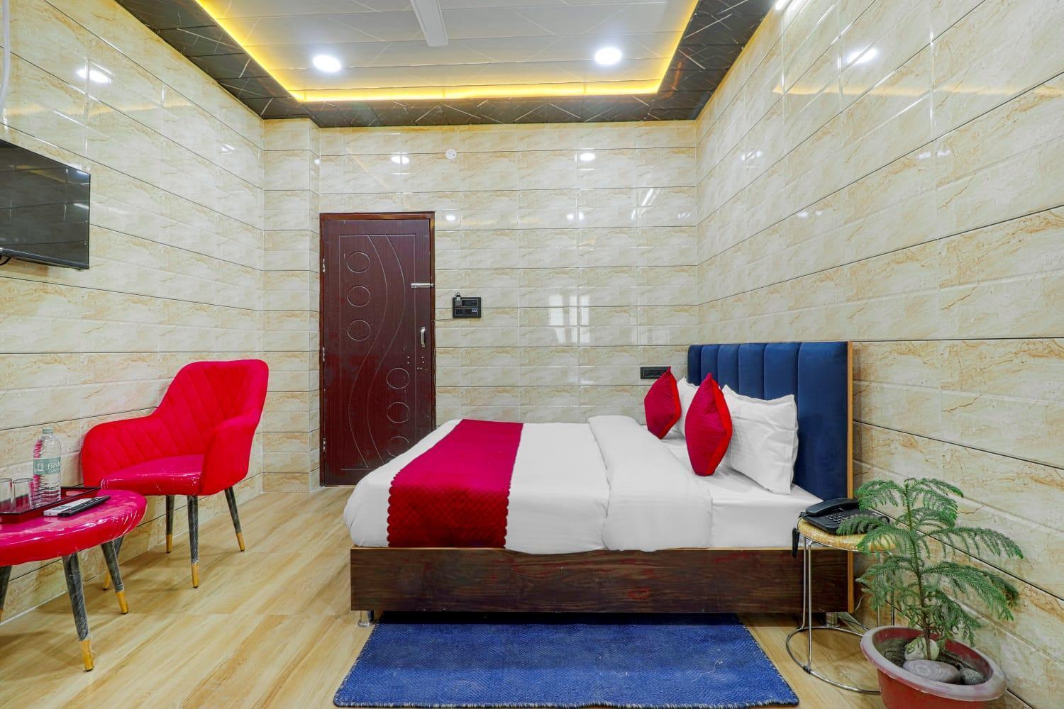 Hotel Krishna Priya Haridvár Kültér fotó